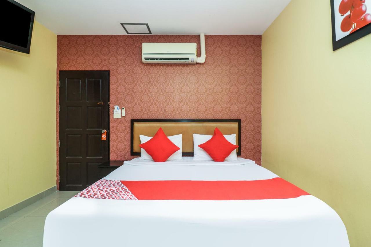 Oyo 131 Griebs Inn Pattaya Εξωτερικό φωτογραφία