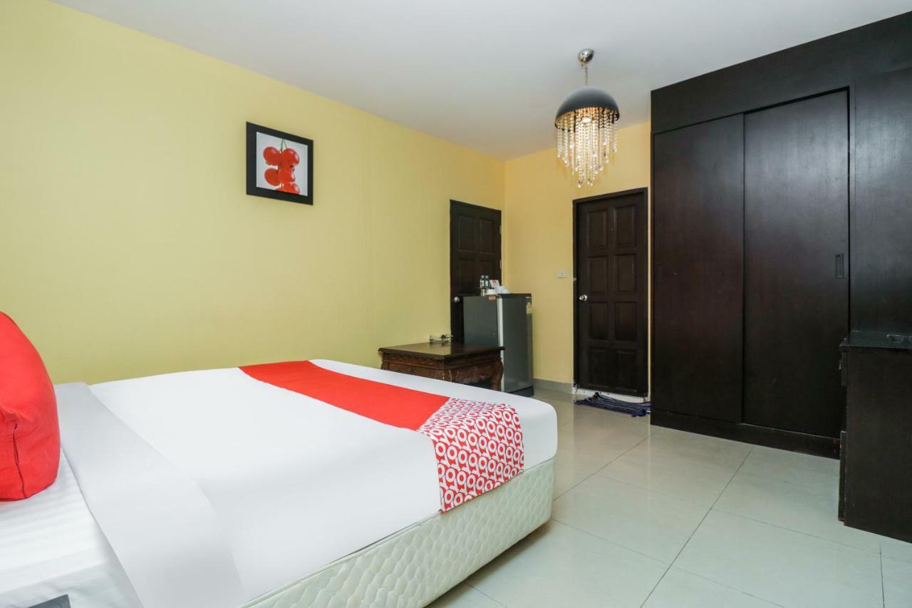 Oyo 131 Griebs Inn Pattaya Εξωτερικό φωτογραφία