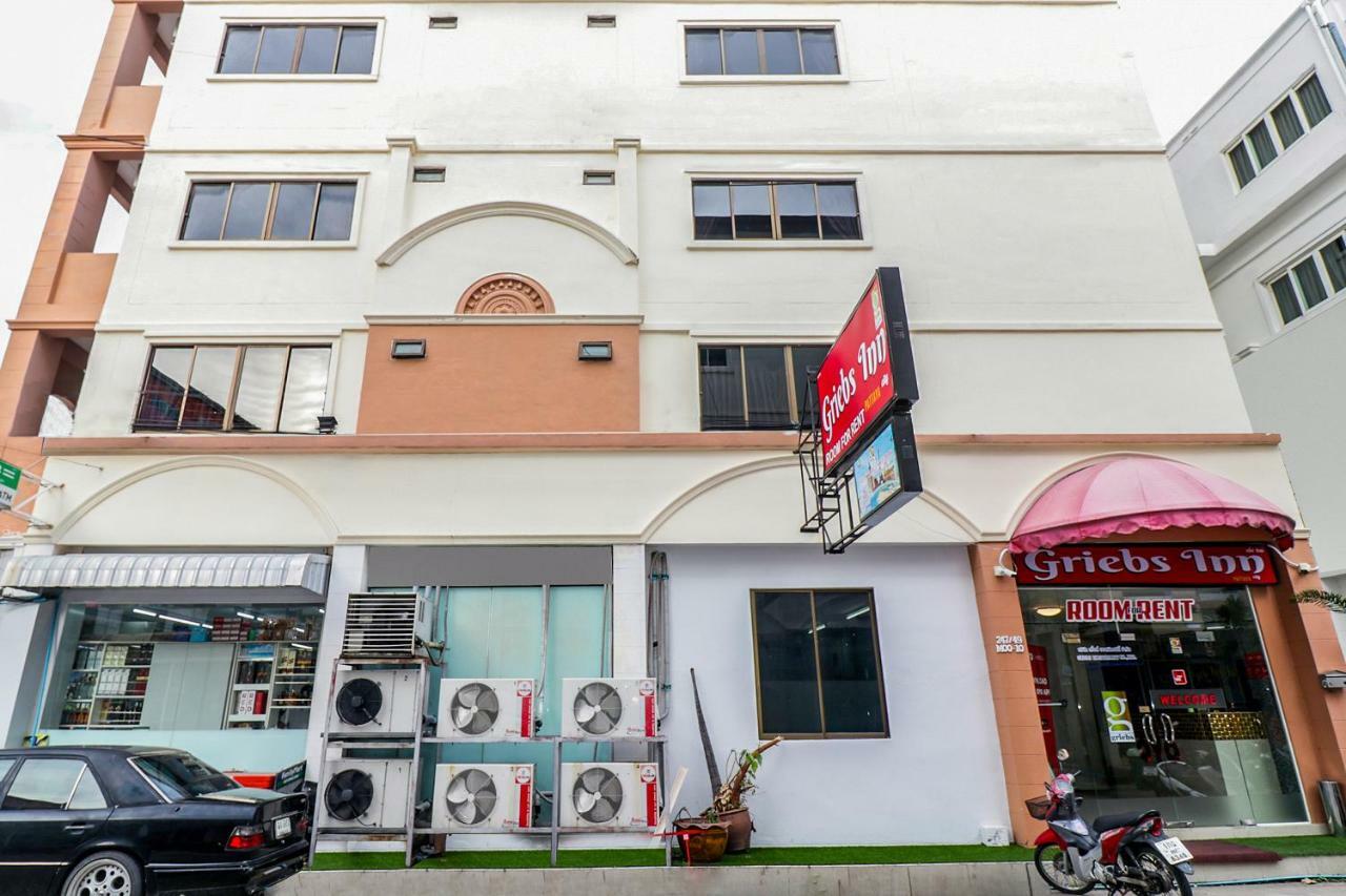 Oyo 131 Griebs Inn Pattaya Εξωτερικό φωτογραφία